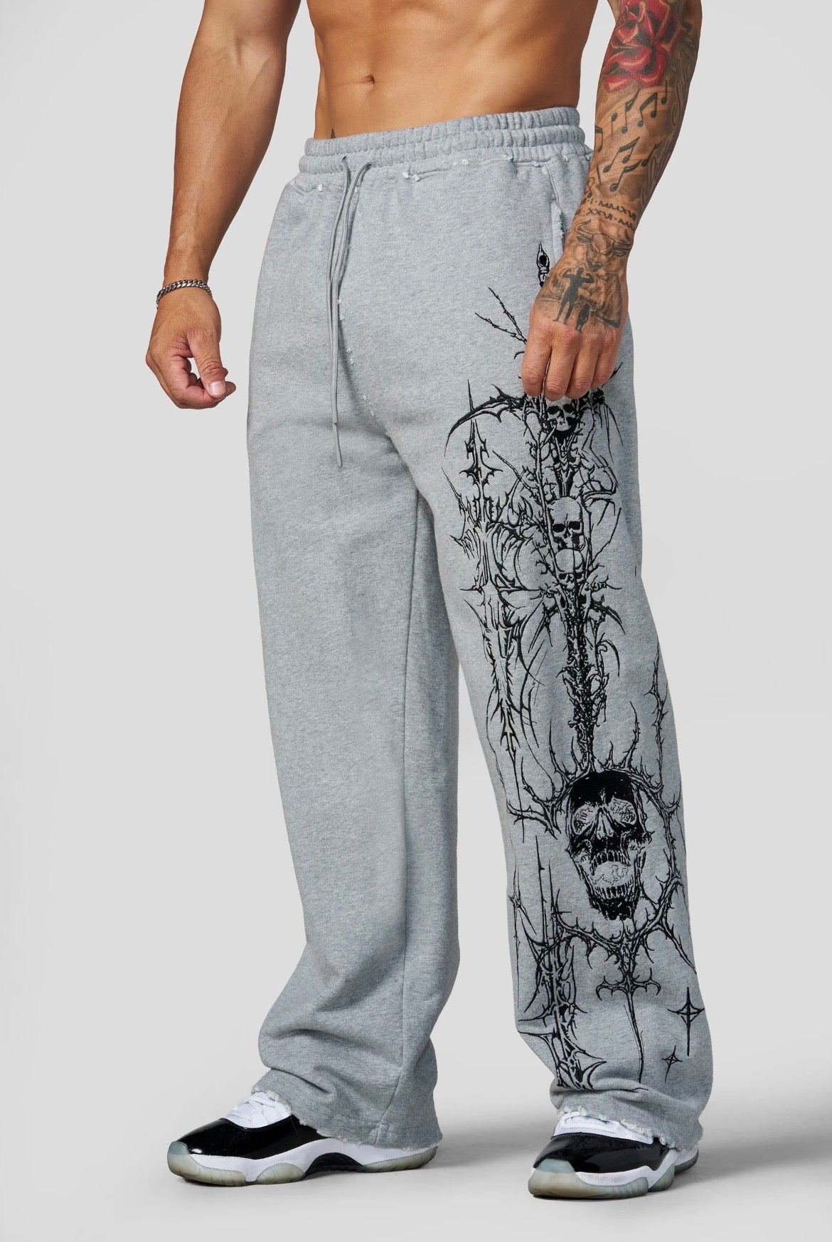Etenal Embroidered Sweats-2122