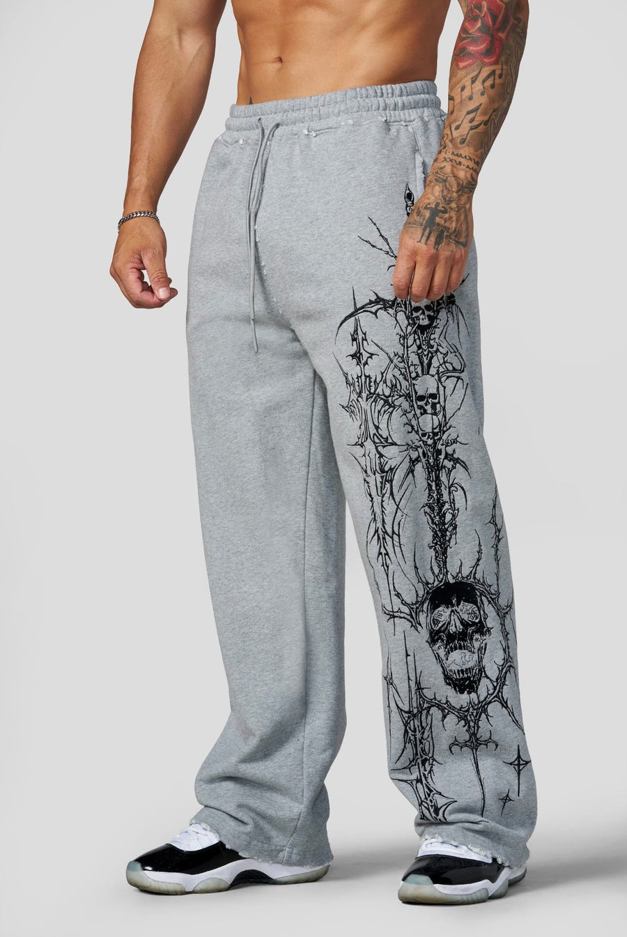 Etenal Embroidered Sweats-2122