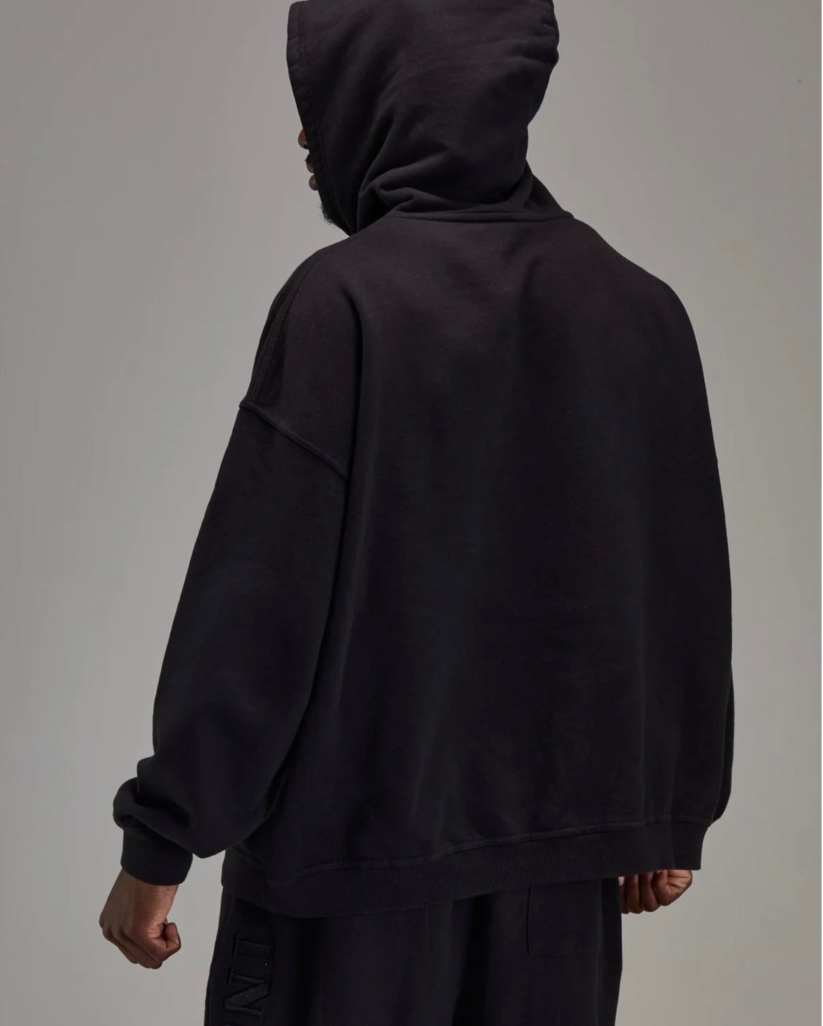Pitch Black Heavyweight Pullover